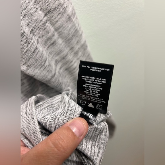 Women’s Kuhl Grey Base Layer Quarter Zip Long Sleeve Size XL. - Picture 4 of 7